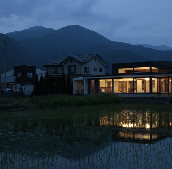 外観④（夜間）